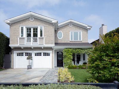 224 S Medio Dr, Los Angeles, CA, 90049