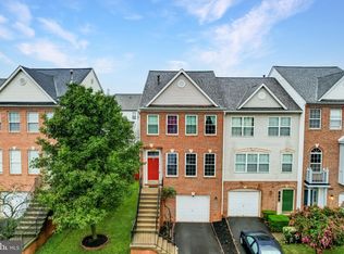 21485 Rusty Blackhaw Sq, Sterling, VA 20164