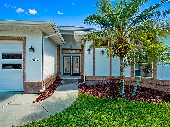 2nd image of 22809 Willow Lakes Dr
