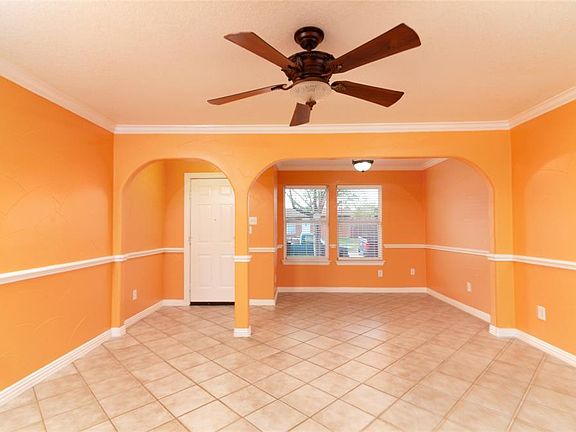 2nd image of 217 Cascade Dr