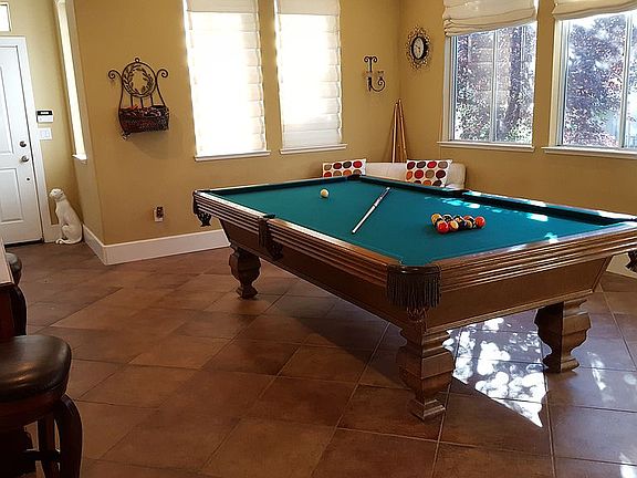 3rd image of 834 Floradale Ct