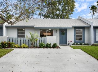 3163 Yorych Ln, Orlando, FL 32822