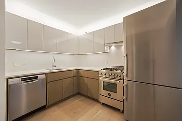 Rented by LL Real Estate Services