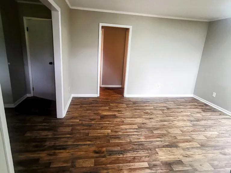 729 High St #B — Photo 6