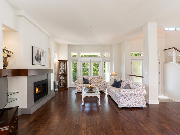 2nd image of 25340 Bosonworth Ave