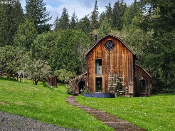 95031 Rink Creek Ln, Coquille, OR 97423