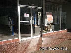 2nd image of 5 E Beverley St