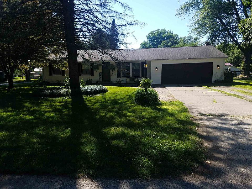 1st image of 59043 Lower Dr