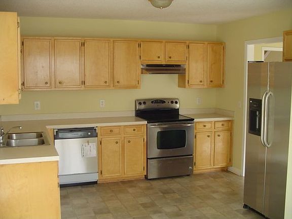 Kitchen with SS Appliances 