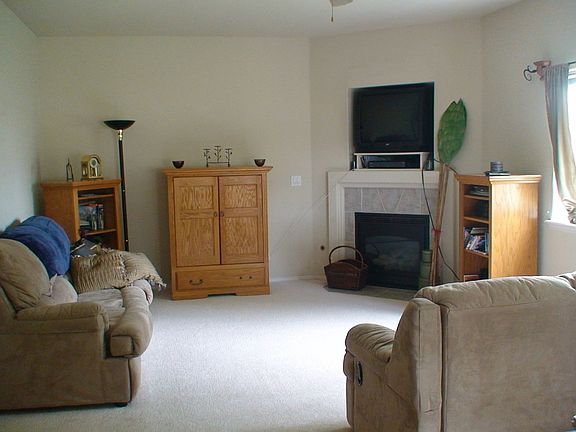 Family Rm/Kitchen