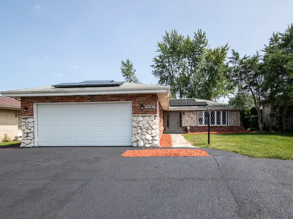 17149 School St, South Holland, IL 60473