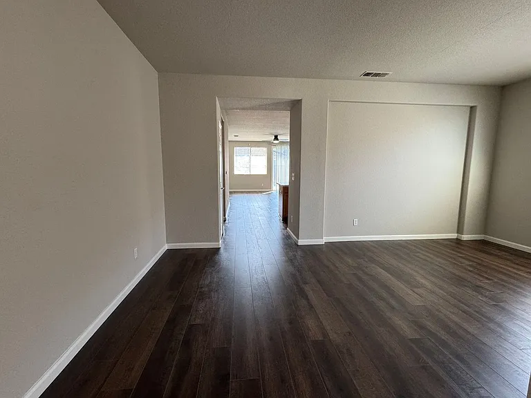 3020 McCook Way — Photo 6