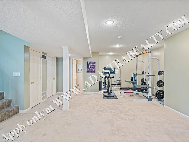 4904 W 157th St — Photo 29