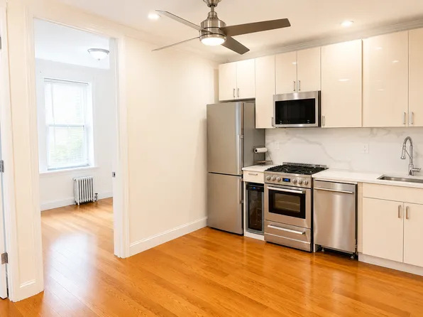 1875 Lexington Avenue image 1 of 12