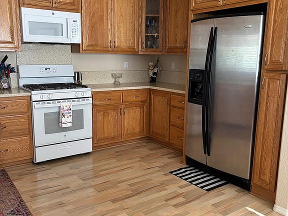 4th image of 21276 White Pine Dr Spc 53