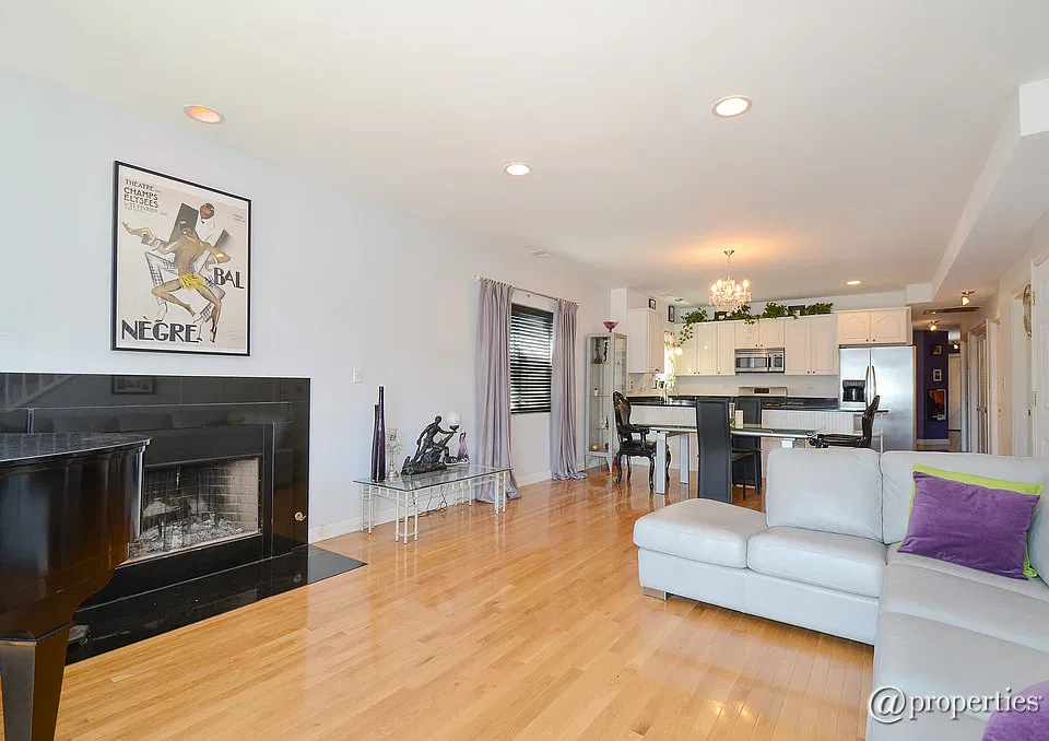 Living Room / Dining Room