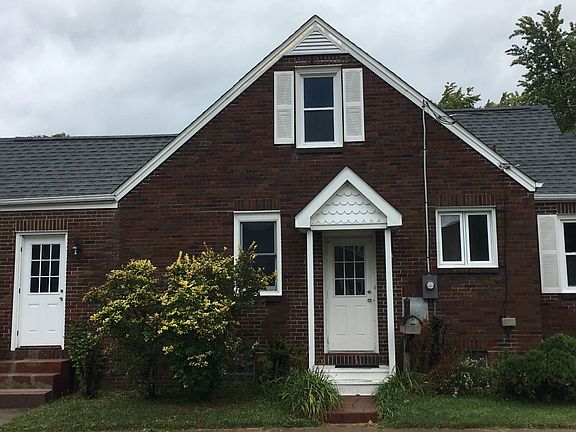 3rd image of 61 Tudor Blvd