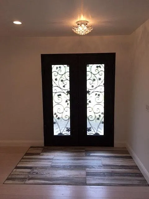 4 bed, 2015 sqft, $1,950 — Photo 3