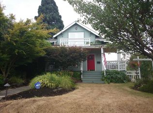 2133 41st Ave SW, Seattle, WA 98116