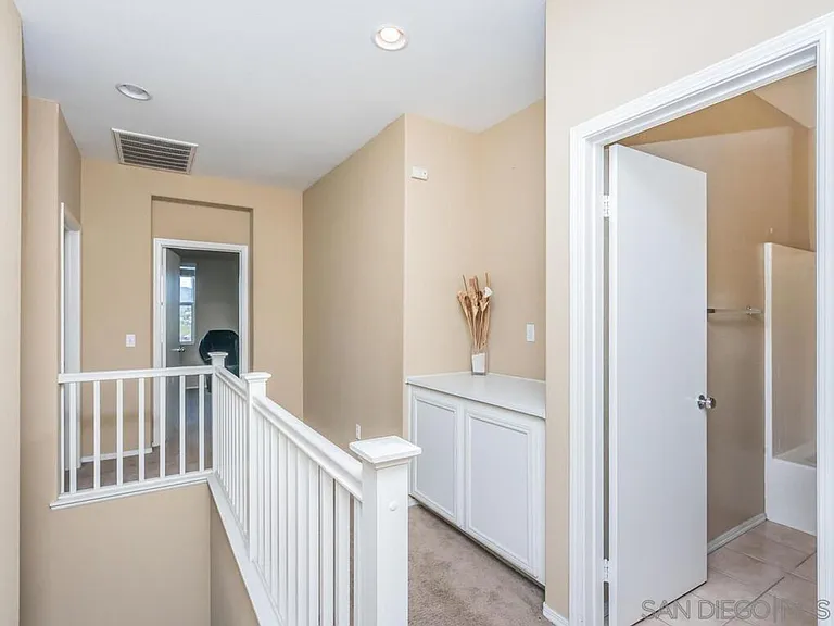 425 S Meadowbrook Dr S #144 — Photo 11