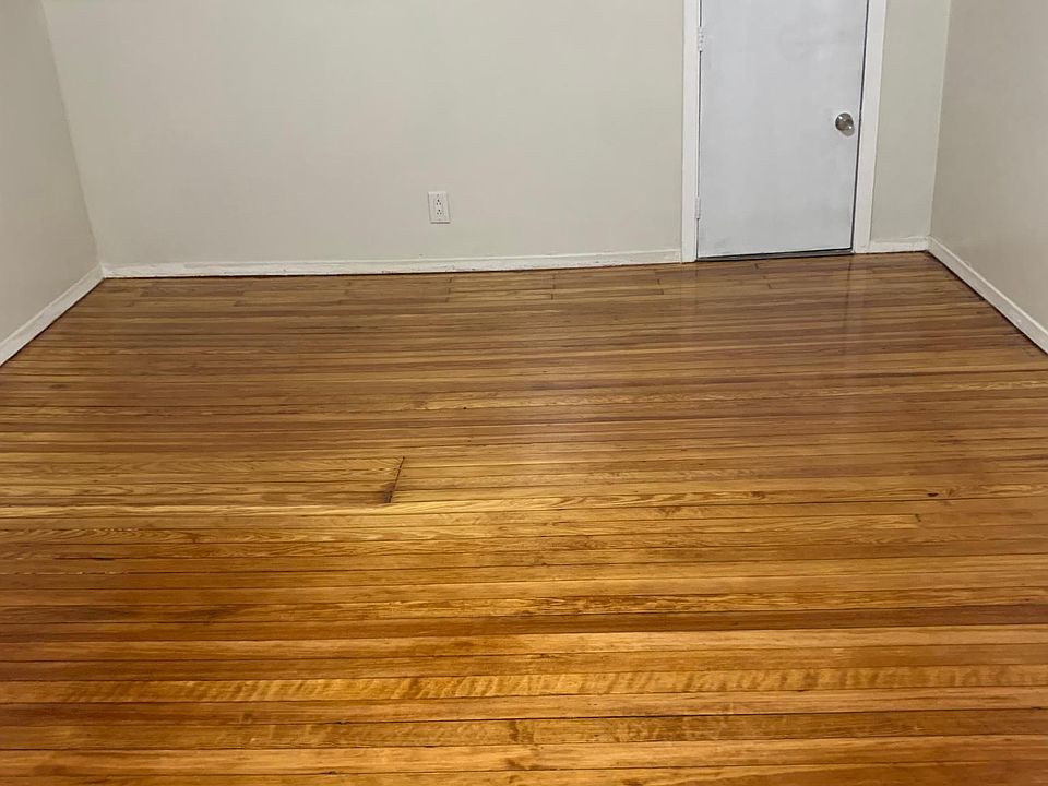 1st image of 162-02 85th Ave Floor 2
