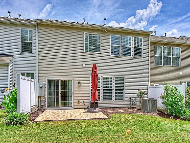 9824 Carson Whitley Ave — Photo 19