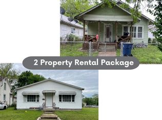 113 W 4th St, Coffeyville, KS 67337