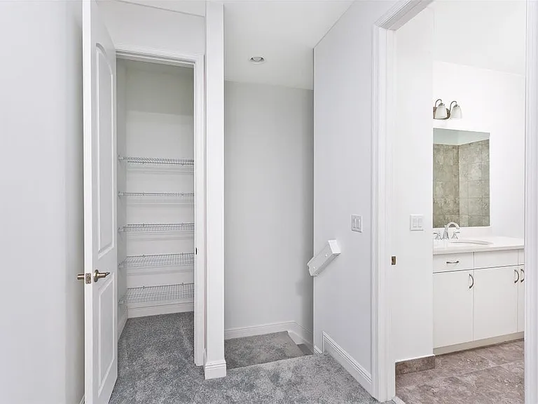 6990 Pines Cir #53-0 — Photo 6