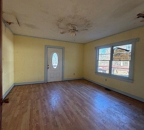 3rd image of 265 Griffin Road