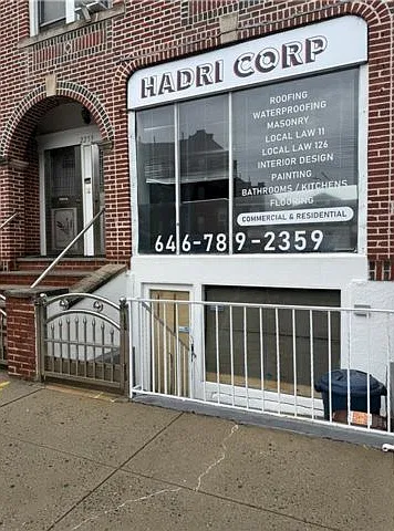 Studio, $2,500 — Photo 2