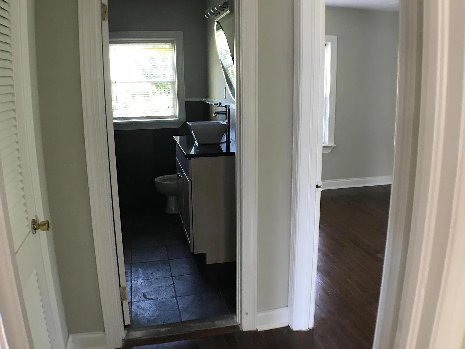 1301 Rutledge Ave — Photo 4