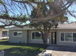 15813 Los Cedros Ave, Fontana, CA 92336