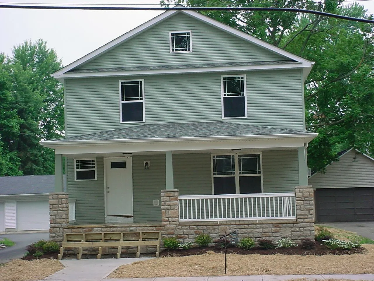 181 S Main St photo 1
