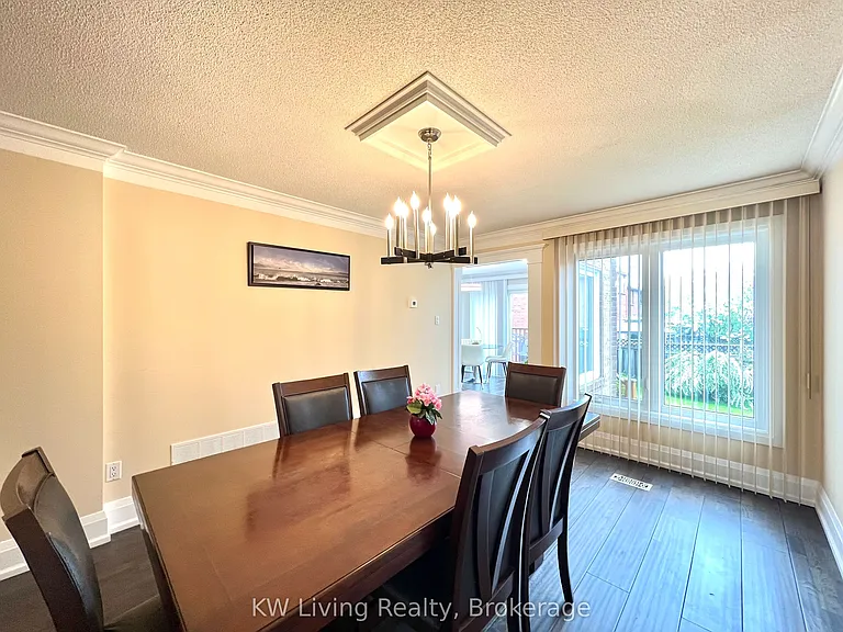 128 Palomino Dr — Photo 9