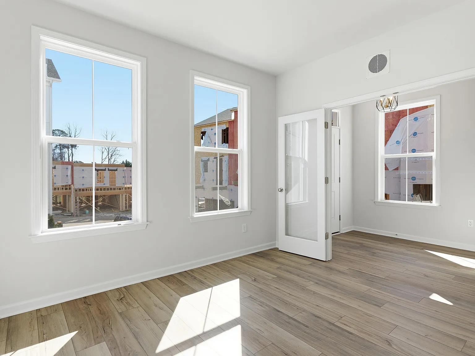 3 bed, 1777 sqft, $2,750 — Photo 3