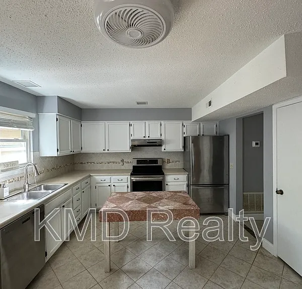 3282 Heathstead Pl — Photo 5
