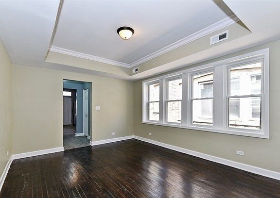 2nd image of 7636 S Kingston Ave