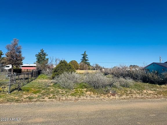 5th image of 20126 E ANTELOPE Road #1068