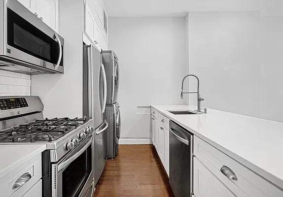 Rented by Oxford Property Group | media 17