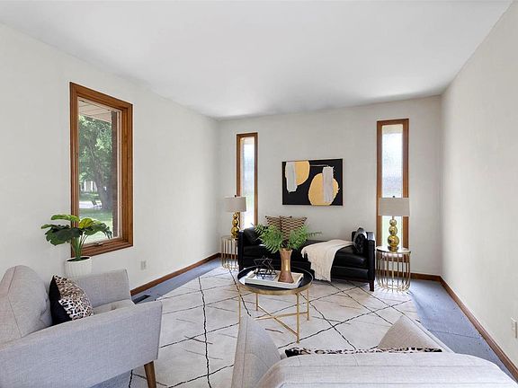 5th image of 5814 Pebble Oak Dr