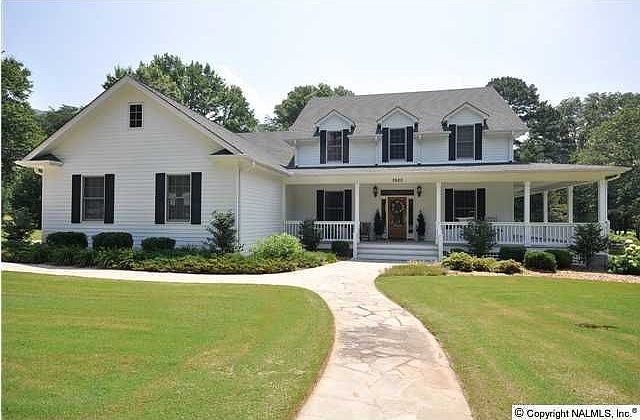 1st image of 2602 Arrow Wood Dr SE