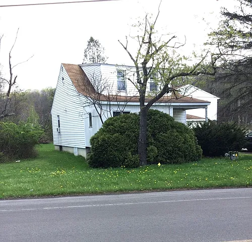 131-135 Munster Rd Photo 1