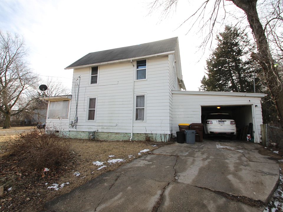2nd image of 322 Soper Ave