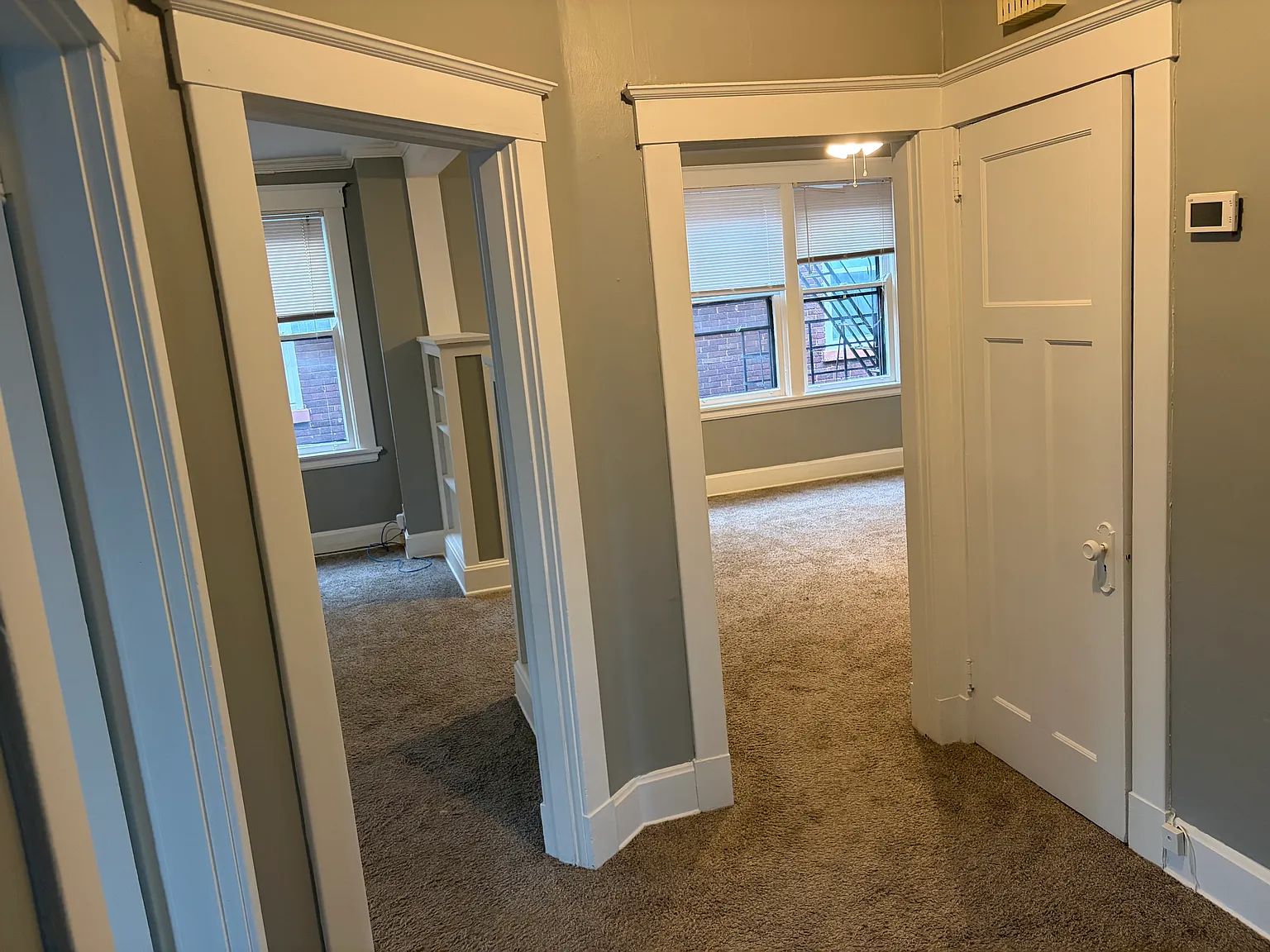 2 bed, 1950 sqft, $2,050 — Photo 1