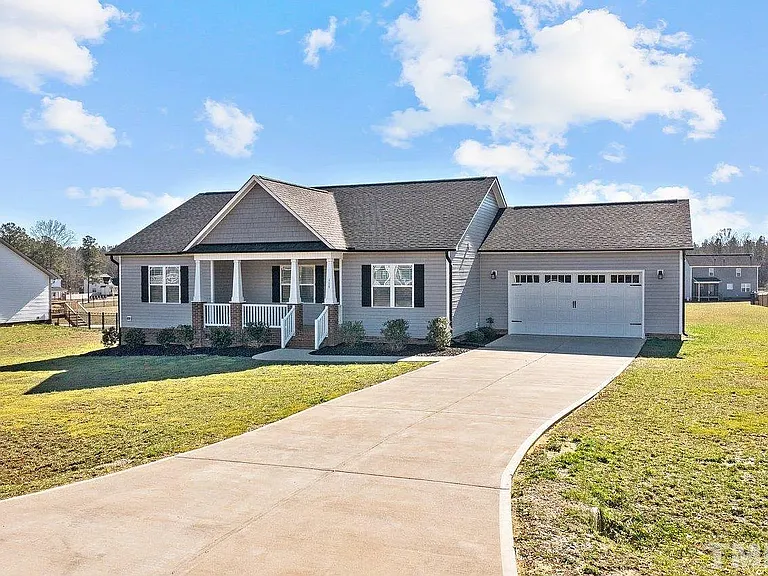 119 Aviemore Ln — Photo 1