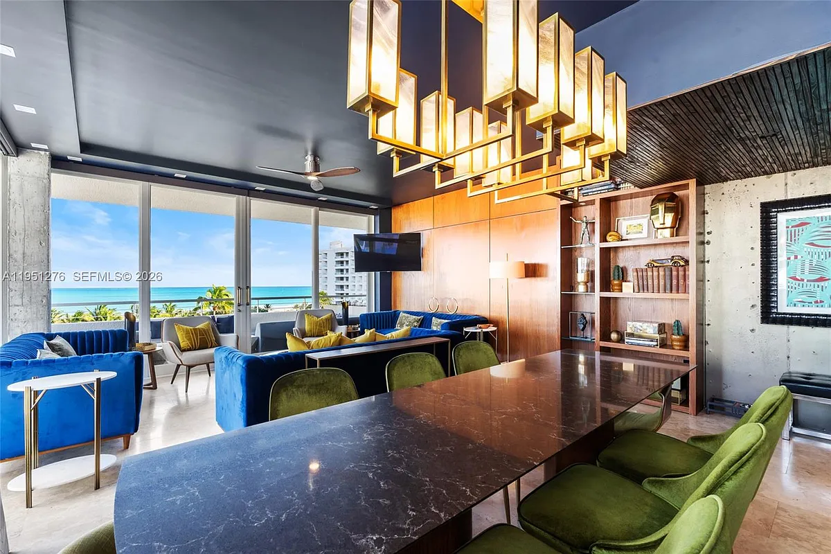 Building Photo - 200 Ocean Dr #8F