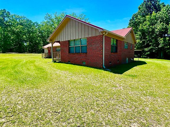 3rd image of 28769 Straughn School Rd