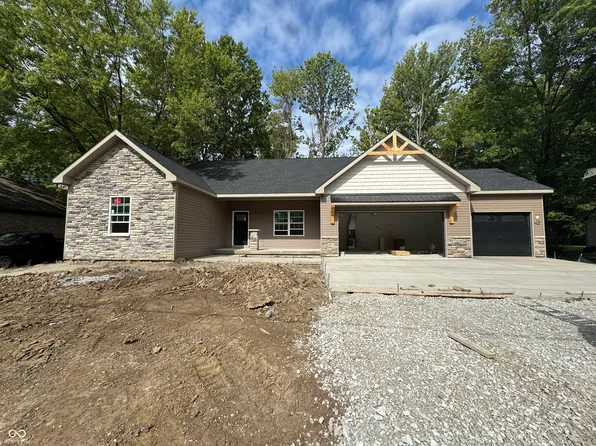 497 Mill Spgs, Coatesville, IN 46121