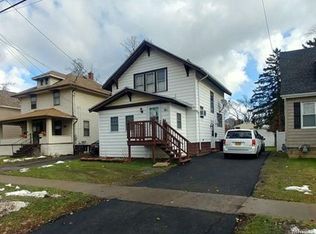 741 91st St, Niagara Falls, NY 14304