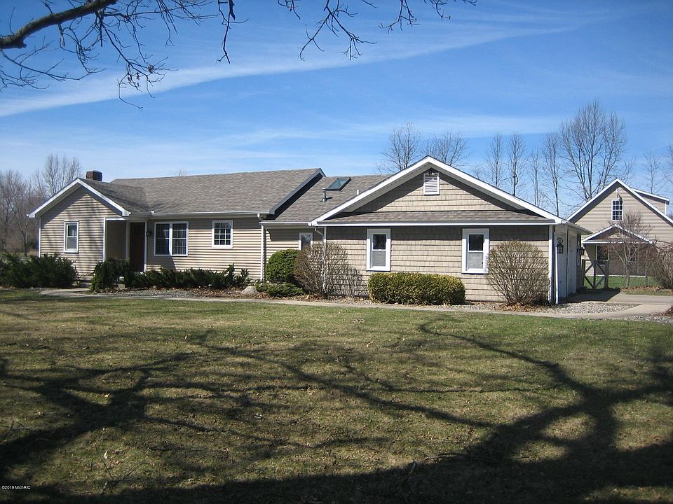 1st image of 5207 Easthill Dr